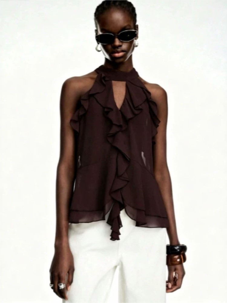Summer Clothing Trends For Women 2026 - Damskie topy bez rękawów 2026, modne